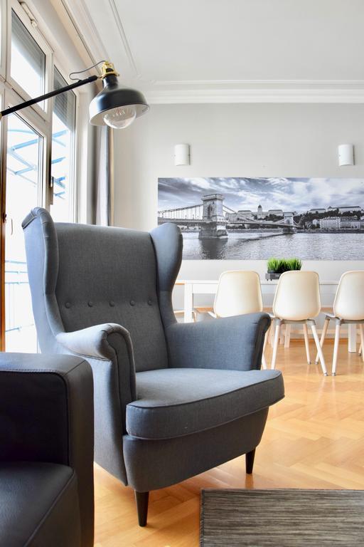 Standerd Apartment By Hi5 - Lovag Family Suites ブダペスト エクステリア 写真
